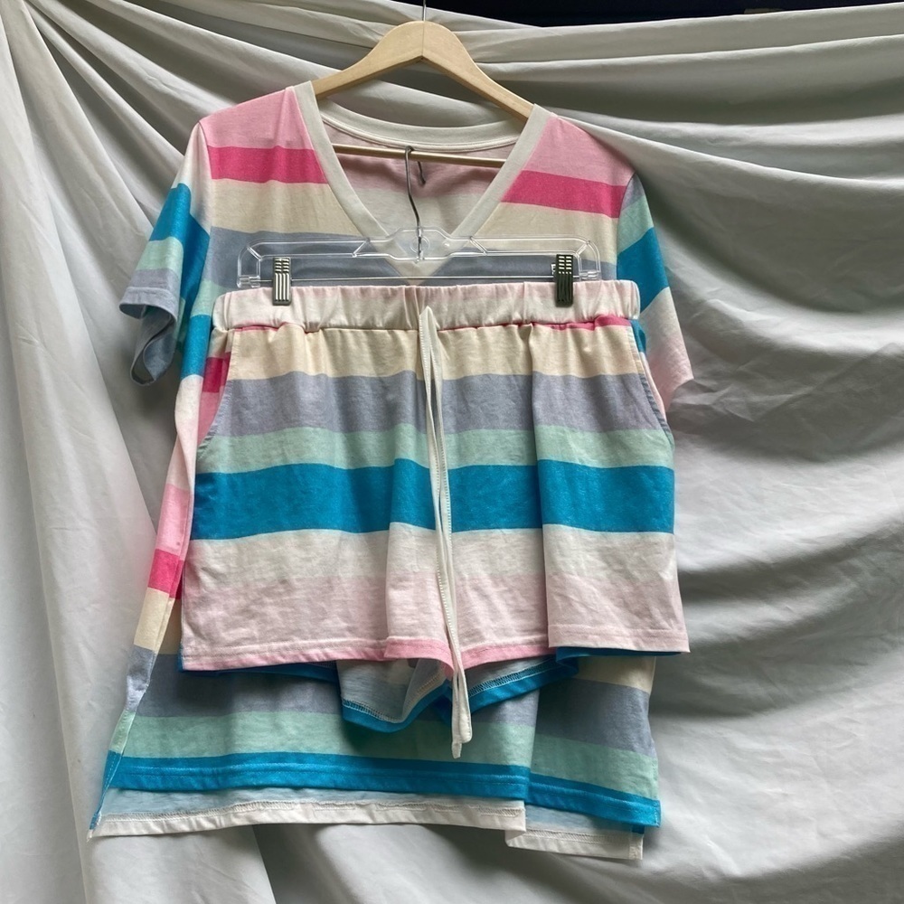 Unbranded two piece striped pajamas, size XL